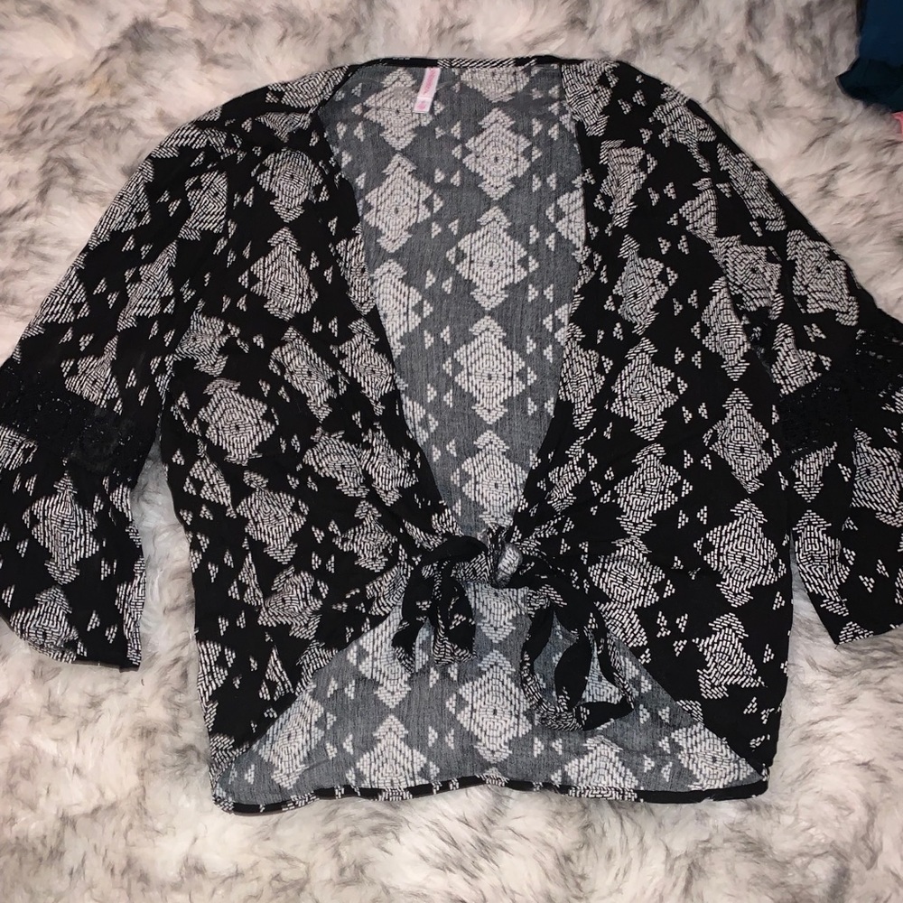 Tie Front Crop Top